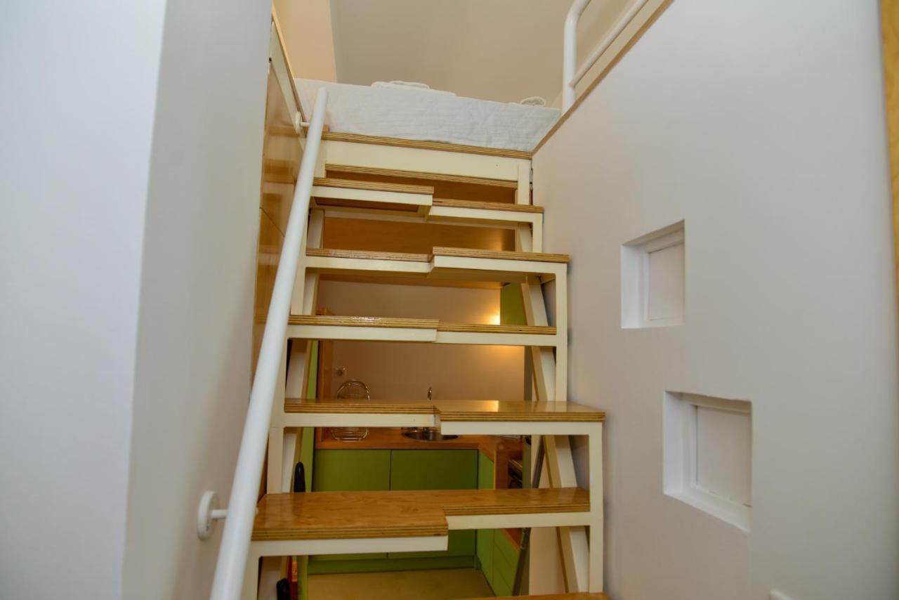 Apartamento Athens Cozy Studio 4 Min Walk To The Acropolis Hil Exterior foto